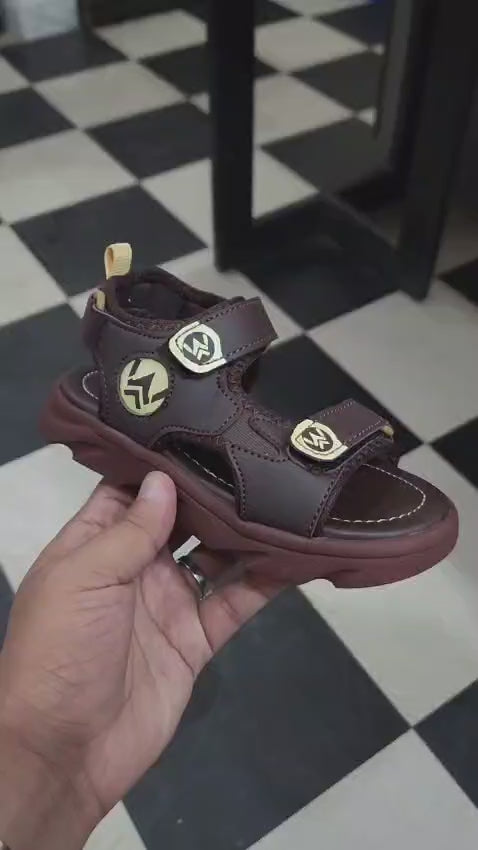 BOYS SANDAL KF10045-BROWN
